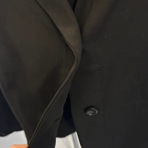 Eddie Bauer Women's Classic Black Blazer - Picture 8 of 9